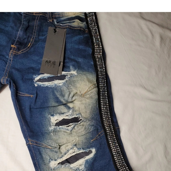 Arketype Apparel Side Clear Stone Denim Shorts size 32 NWT - Picture 4 of 11